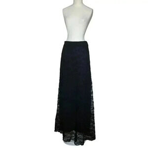 Elaua Kattau Women’s Black Lace Fully Lined Maxi Skirt Size M